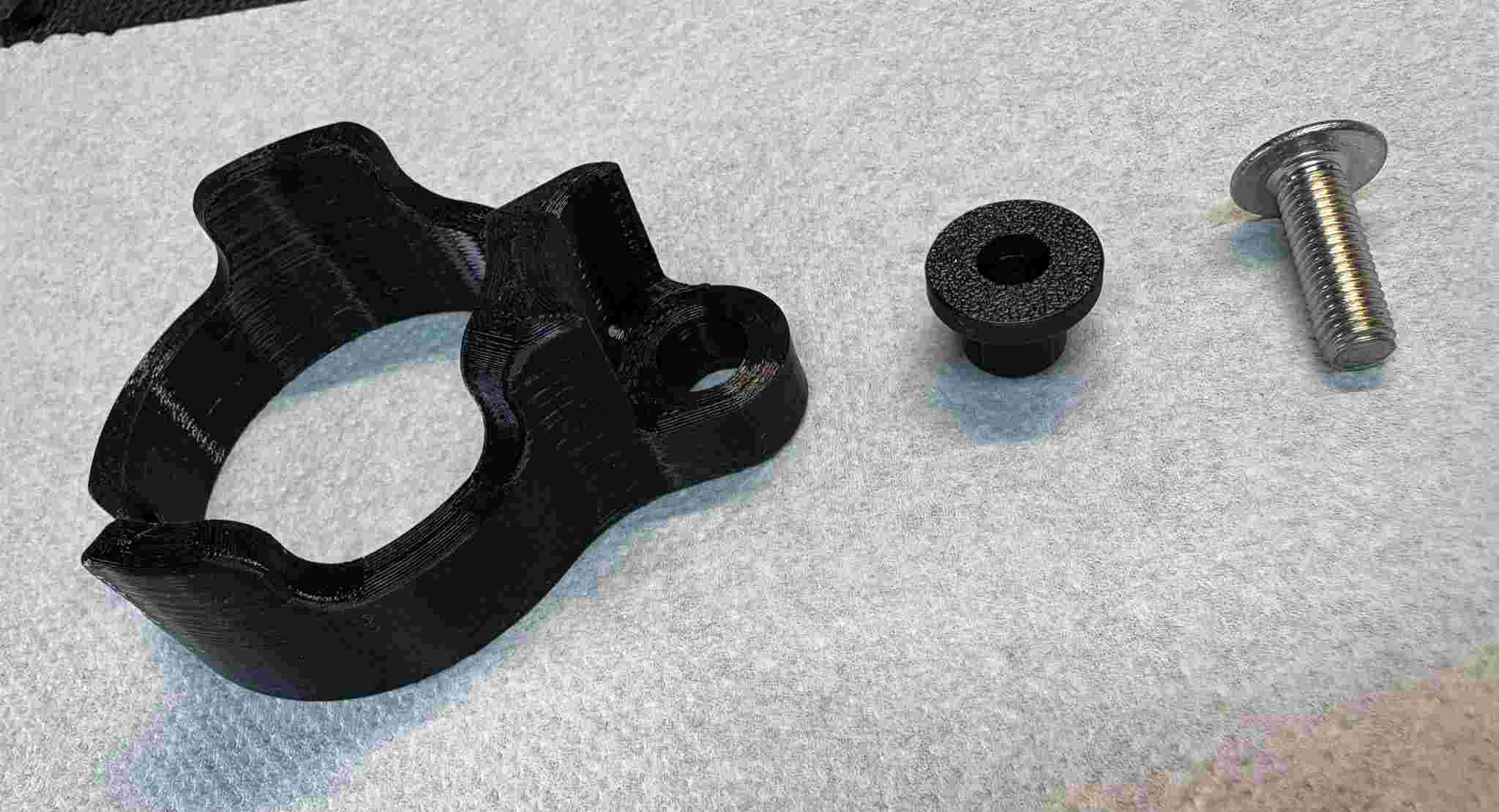 Support réservoir de frein avant yamaha r7 2022+