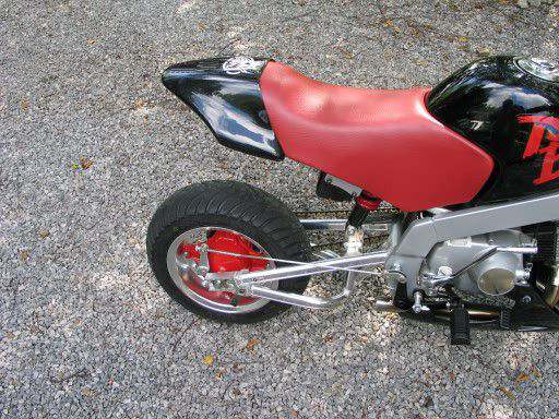 Dosseret de selle look Monstro Honda ZB-PBR