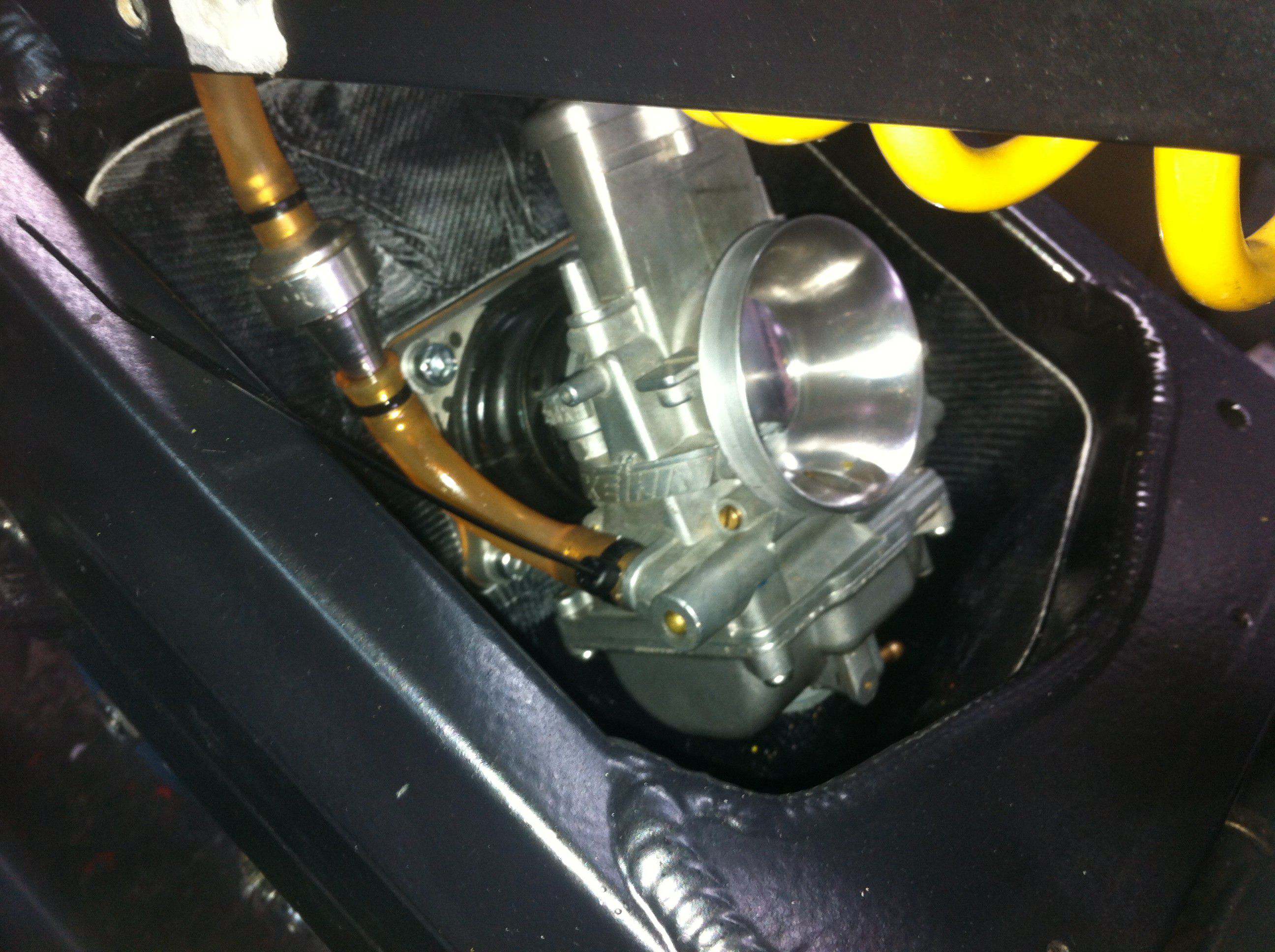 Boite à air inférieur Honda RS 125 NF4