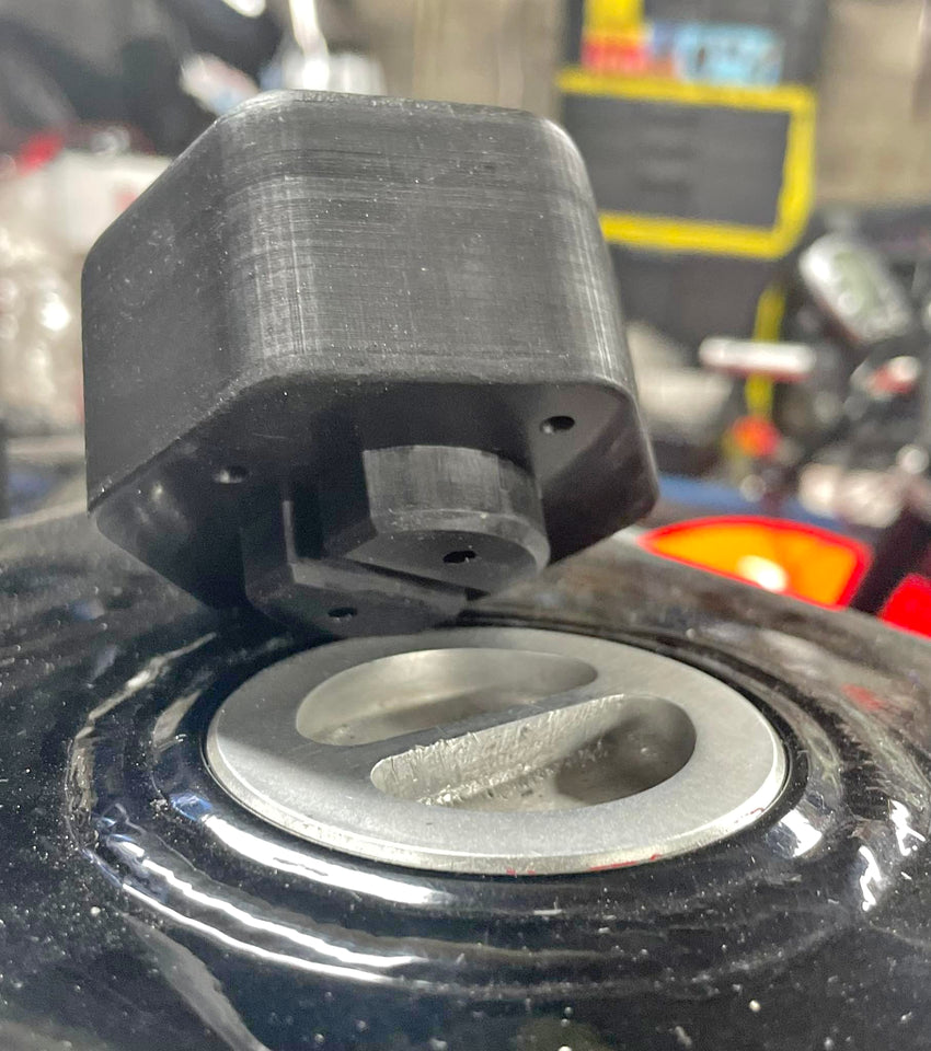 Tool for cap tank Honda
